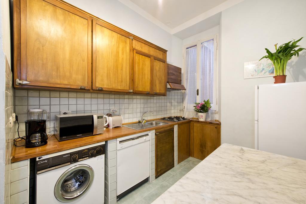 Fontana De Trevi Apartment Rom Zimmer foto
