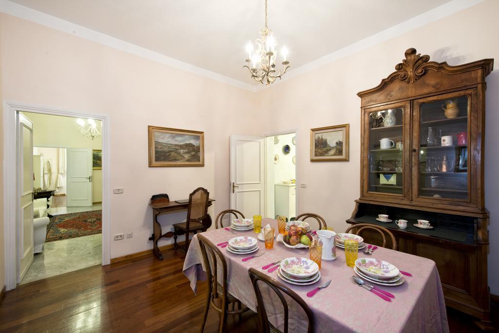 Fontana De Trevi Apartment Rom Zimmer foto